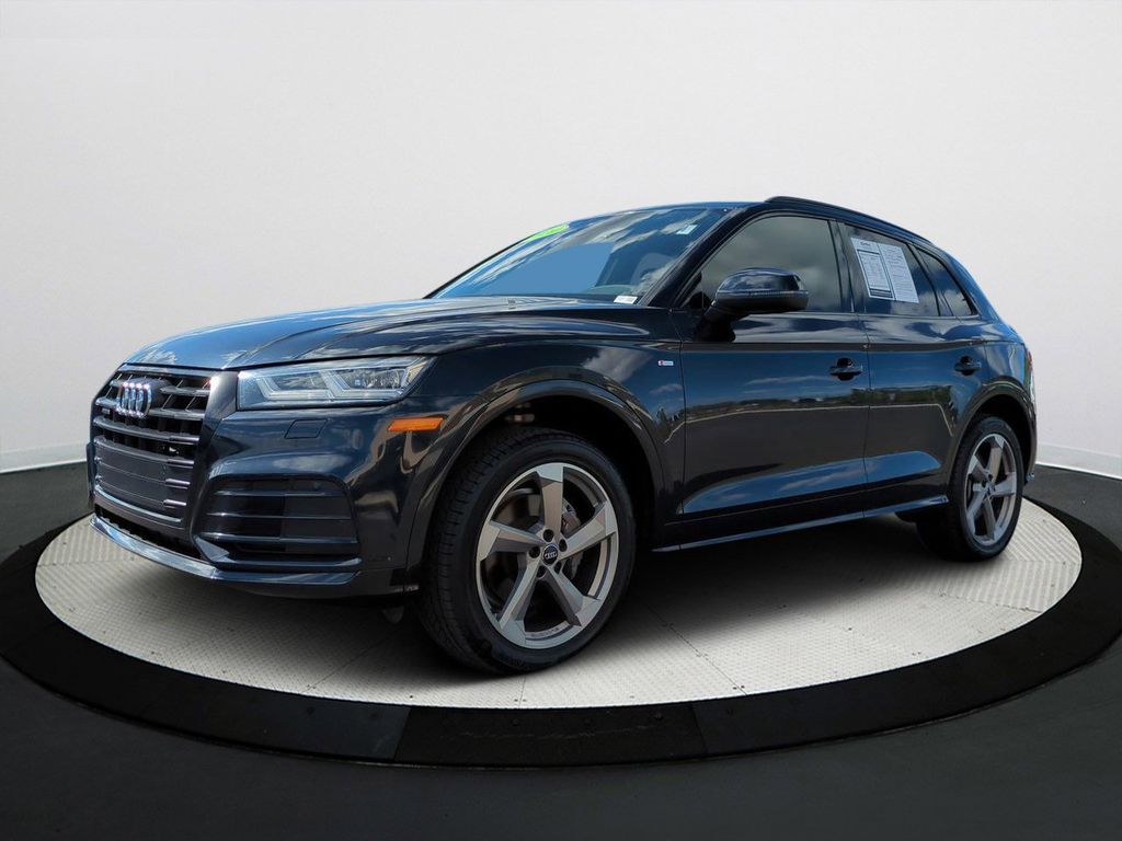 2020 Audi Q5 Premium Plus's photo