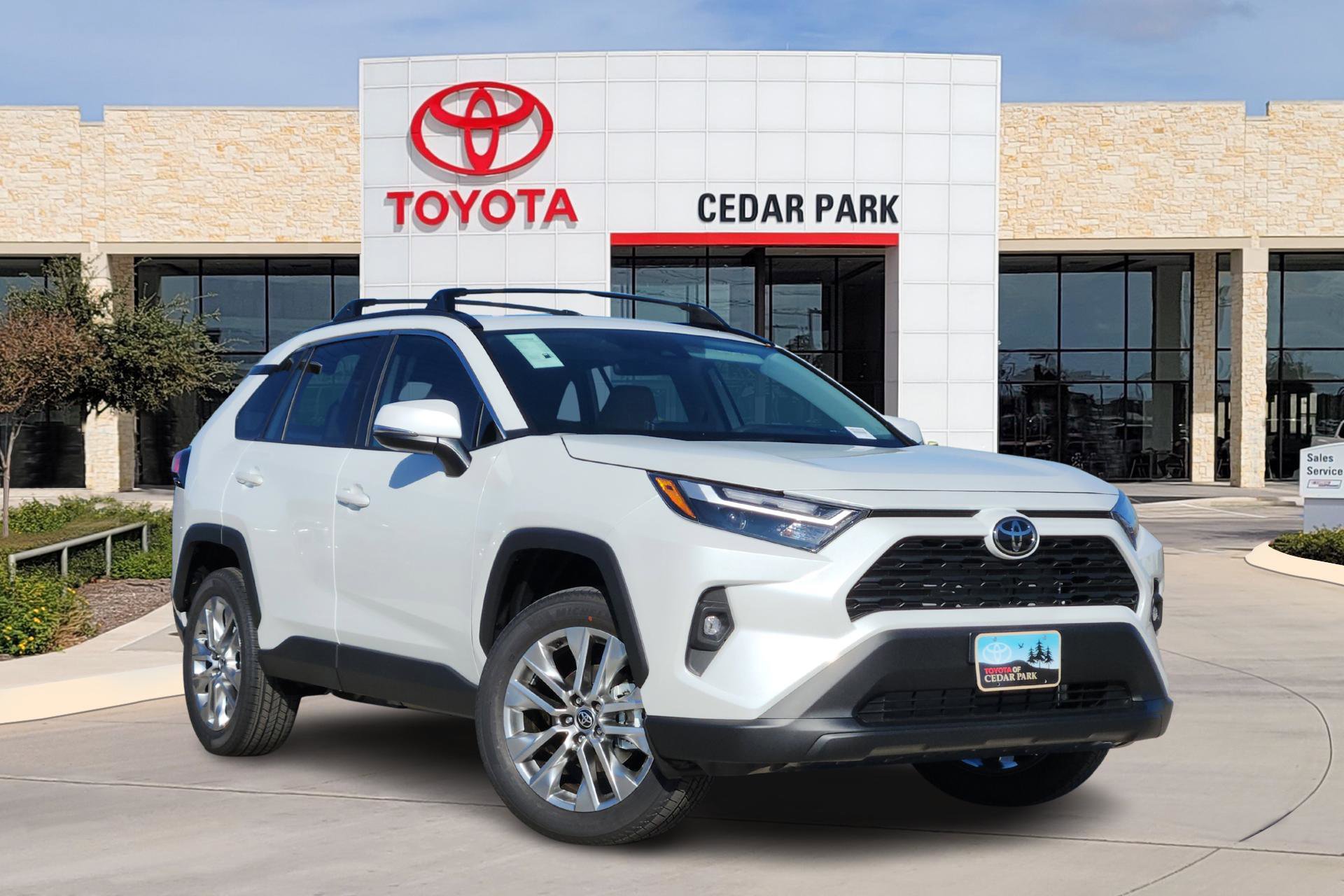 2025 Toyota RAV4 XLE Premium's photo