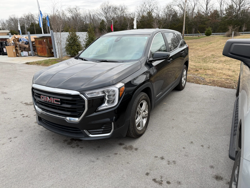 2022 GMC Terrain SLE's photo
