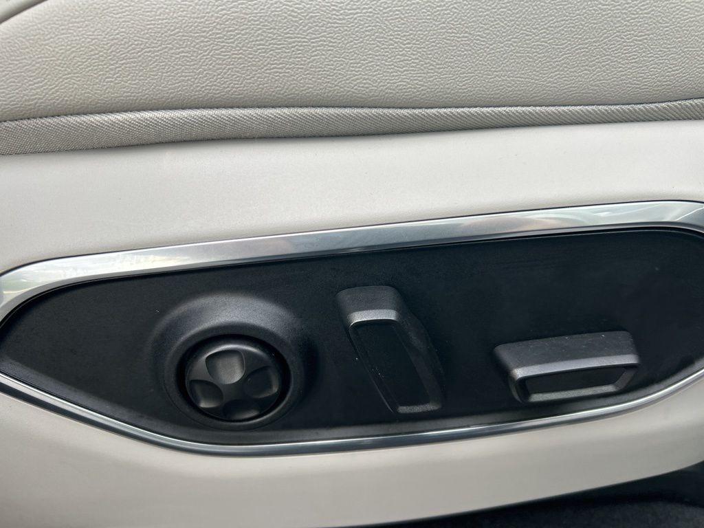 2024 Jeep Wagoneer Base photo 24