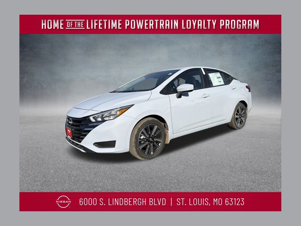 2025 Nissan Versa SV's photo