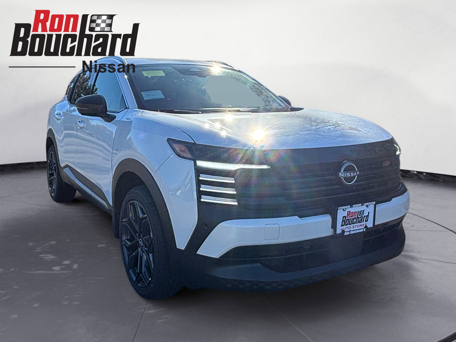 2026 Nissan KICKS SR AWD's photo