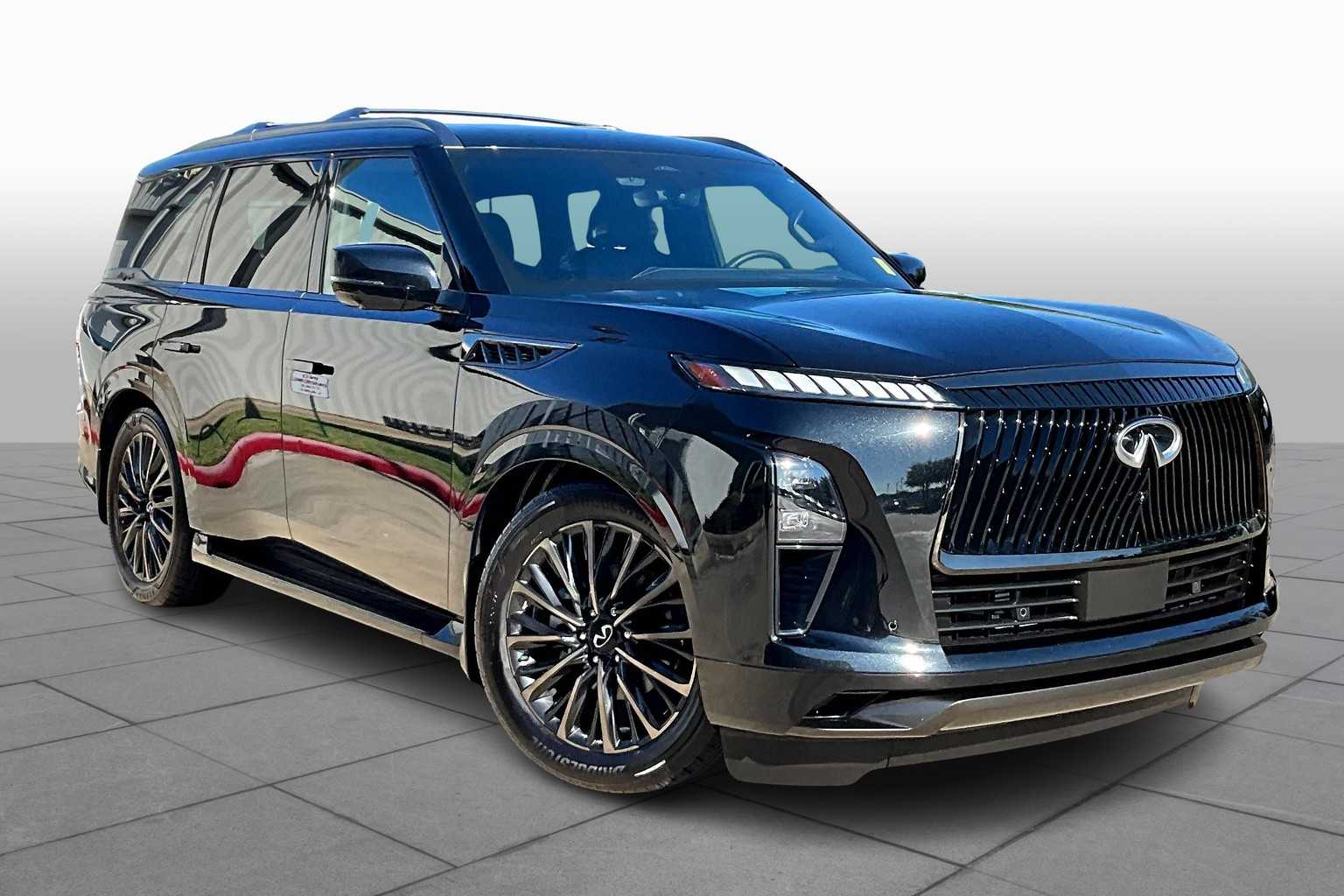 2025 Infiniti QX80 photo 2