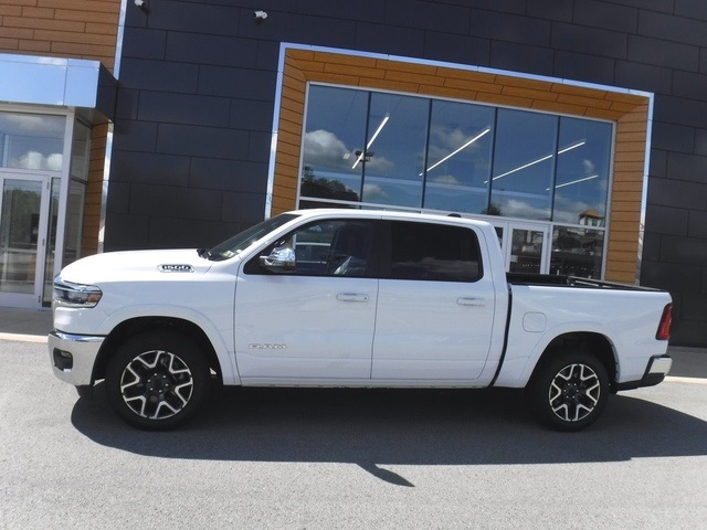 2025 Ram 1500 Laramie photo 2