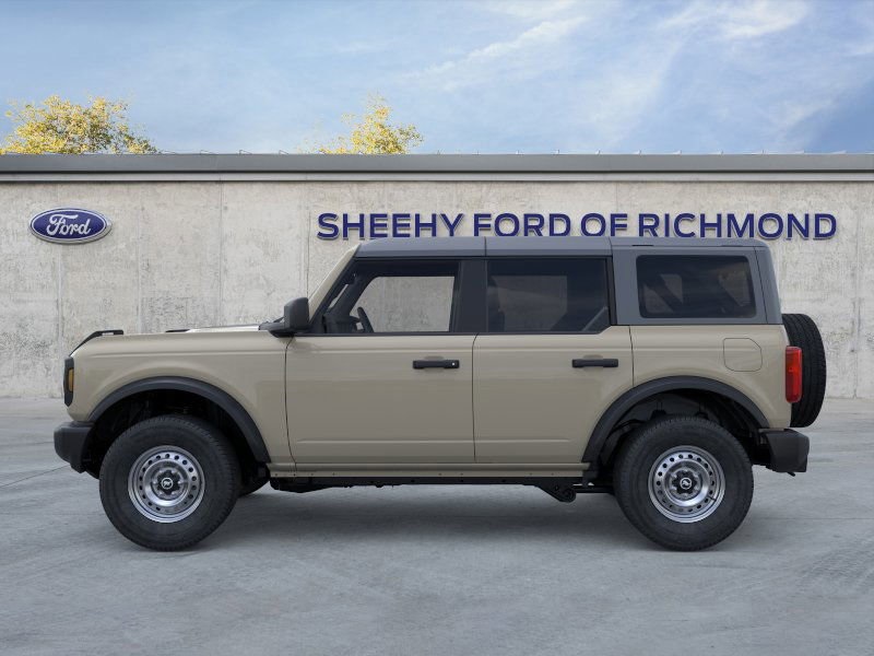 2025 Ford Bronco Base photo 4