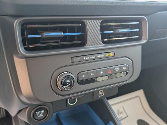 2025 Ford Maverick XLT photo 29