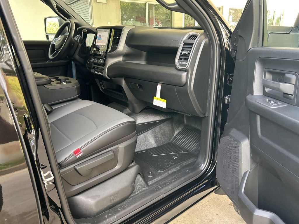 2025 Ram 4500 Tradesman photo 21