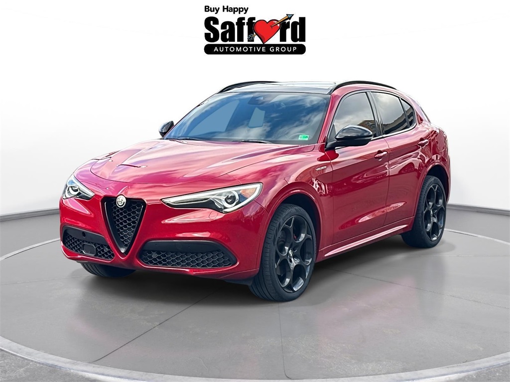 2023 Alfa Romeo Stelvio Veloce's photo