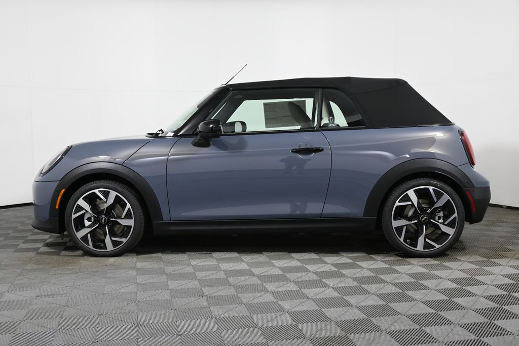 2026 Mini Cooper Convertible Iconic photo 2