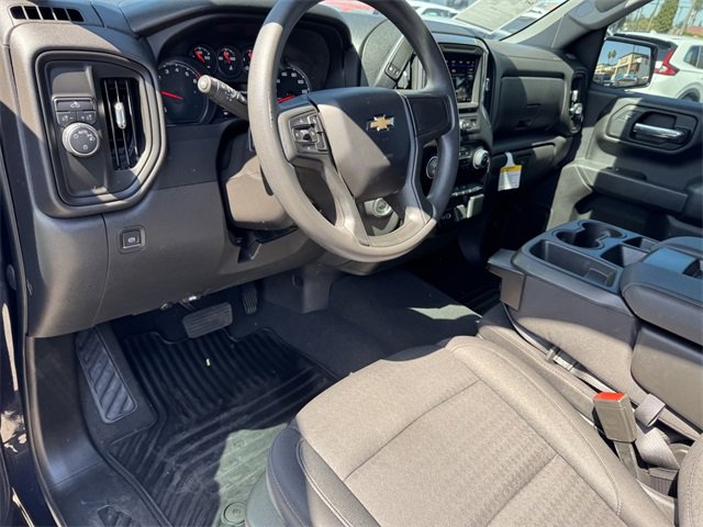 2023 Chevrolet Silverado 1500 Custom photo 12