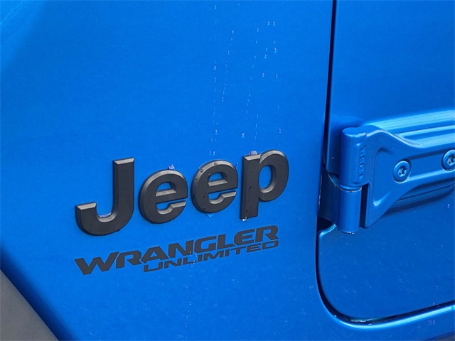 2022 Jeep Wrangler Unlimited High Tide photo 8