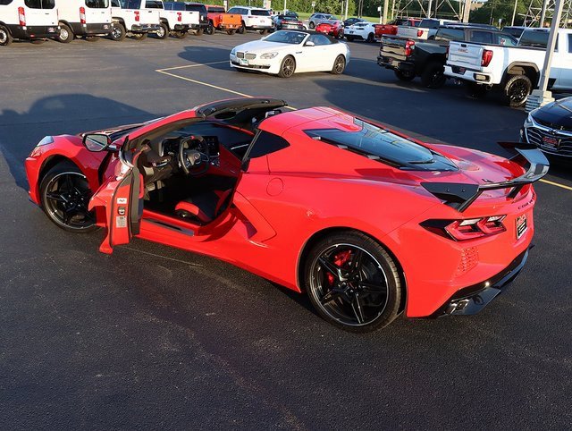 2020 Chevrolet Corvette Stingray 2LT photo 10