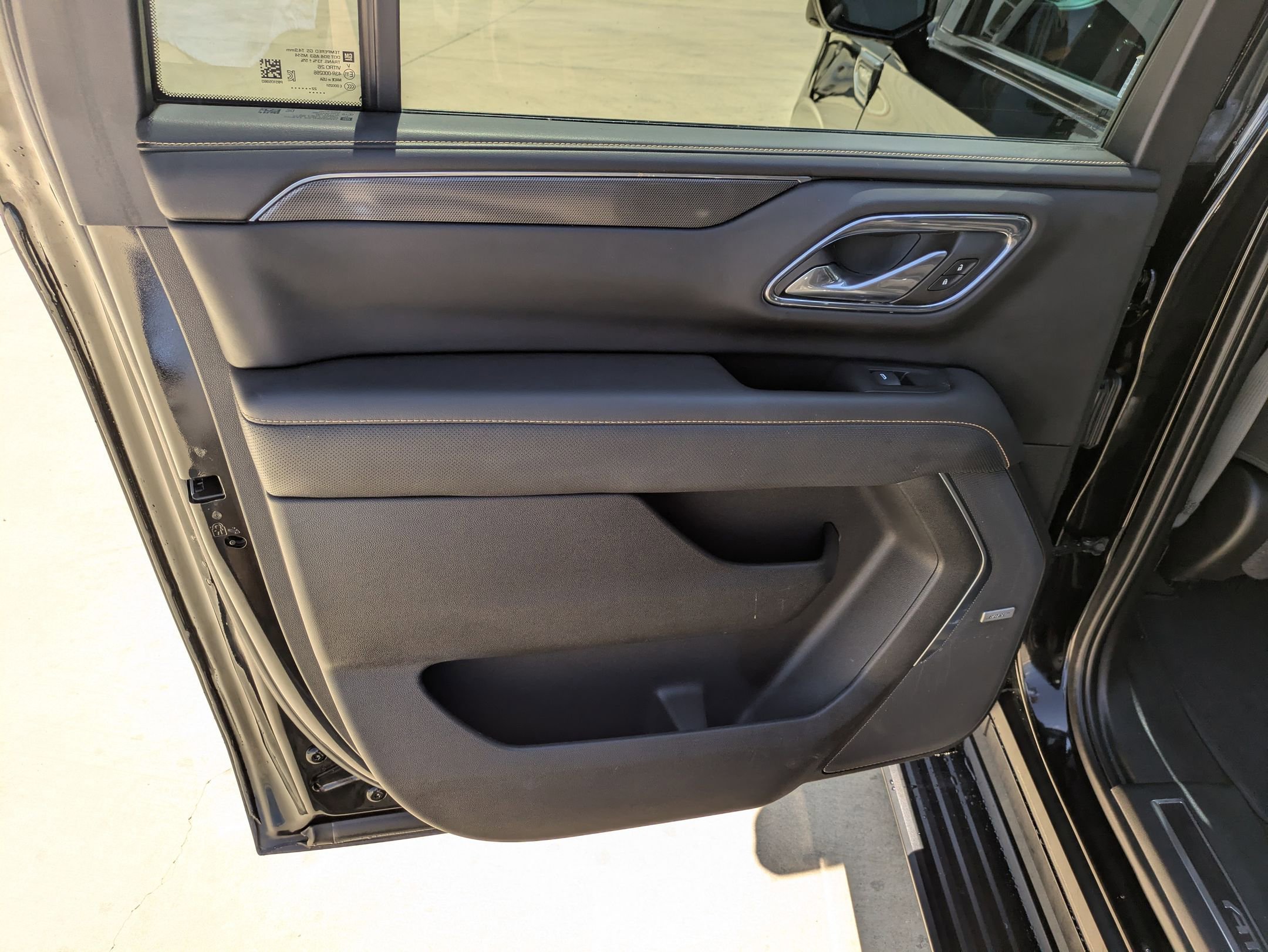 2023 Gmc Yukon XL AT4 photo 16