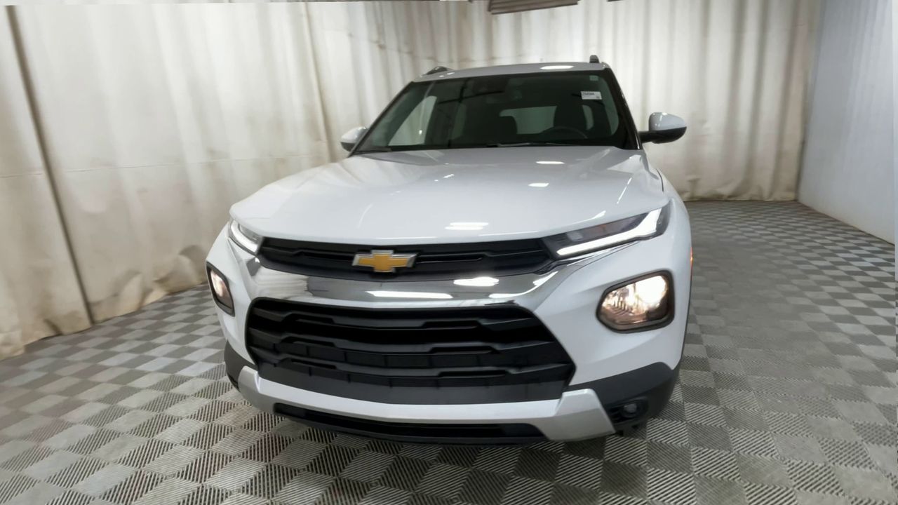 2022 Chevrolet Trailblazer LT photo 3