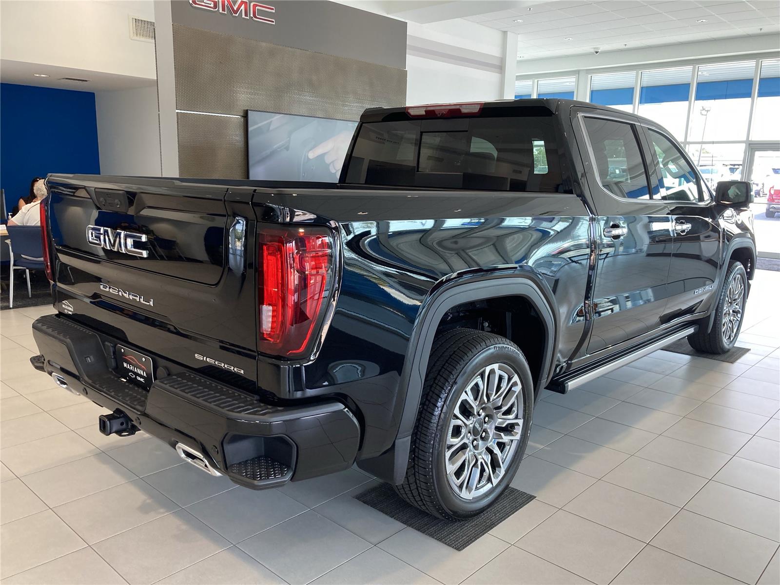 2026 Gmc Sierra 1500 Denali Ultimate photo 4