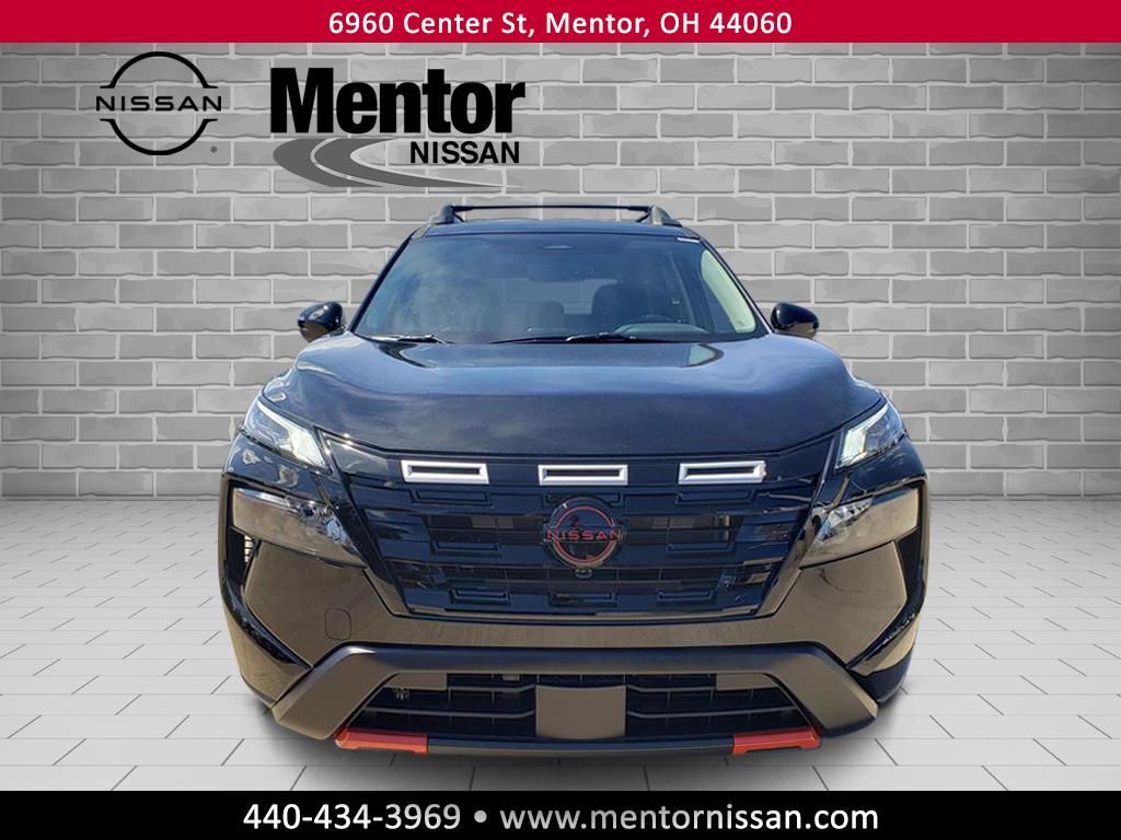 2026 Nissan Rogue SV photo 2