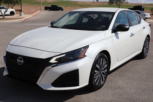 2024 Nissan Altima SV