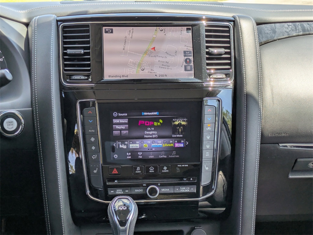 2021 Infiniti QX80 Luxe photo 18