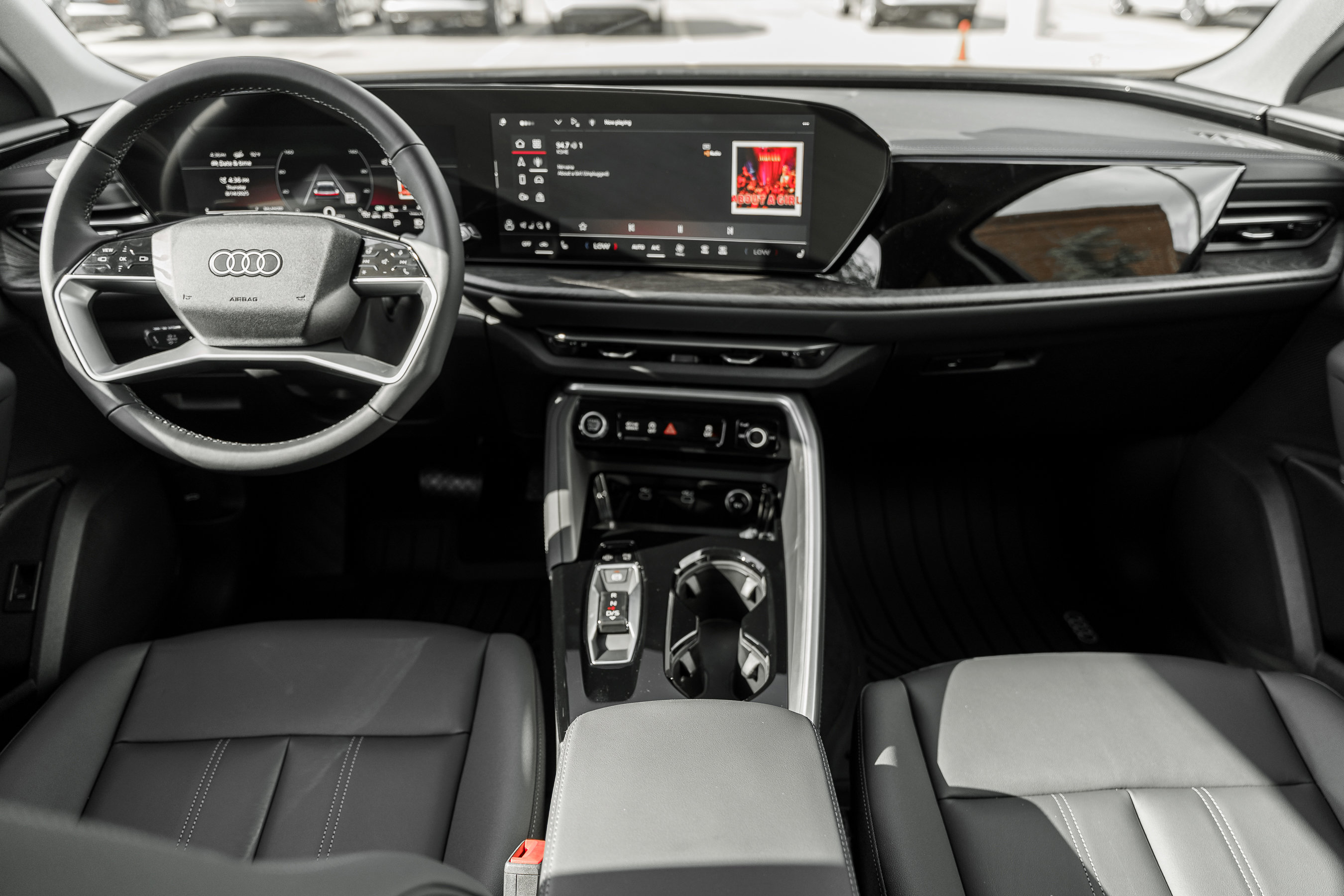 2025 Audi Q5 Premium photo 6