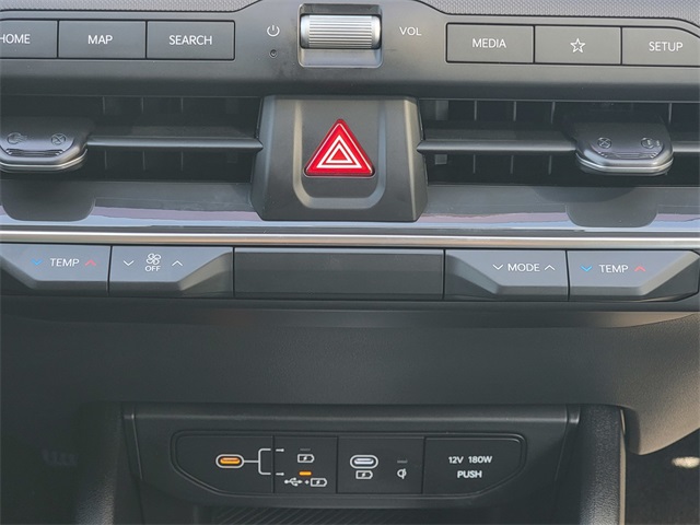 2025 Kia K4 EX photo 22