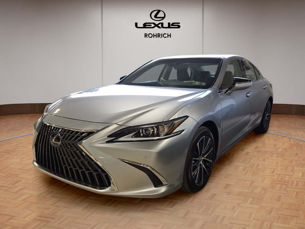 2025 Lexus ES Hybrid 300h's photo