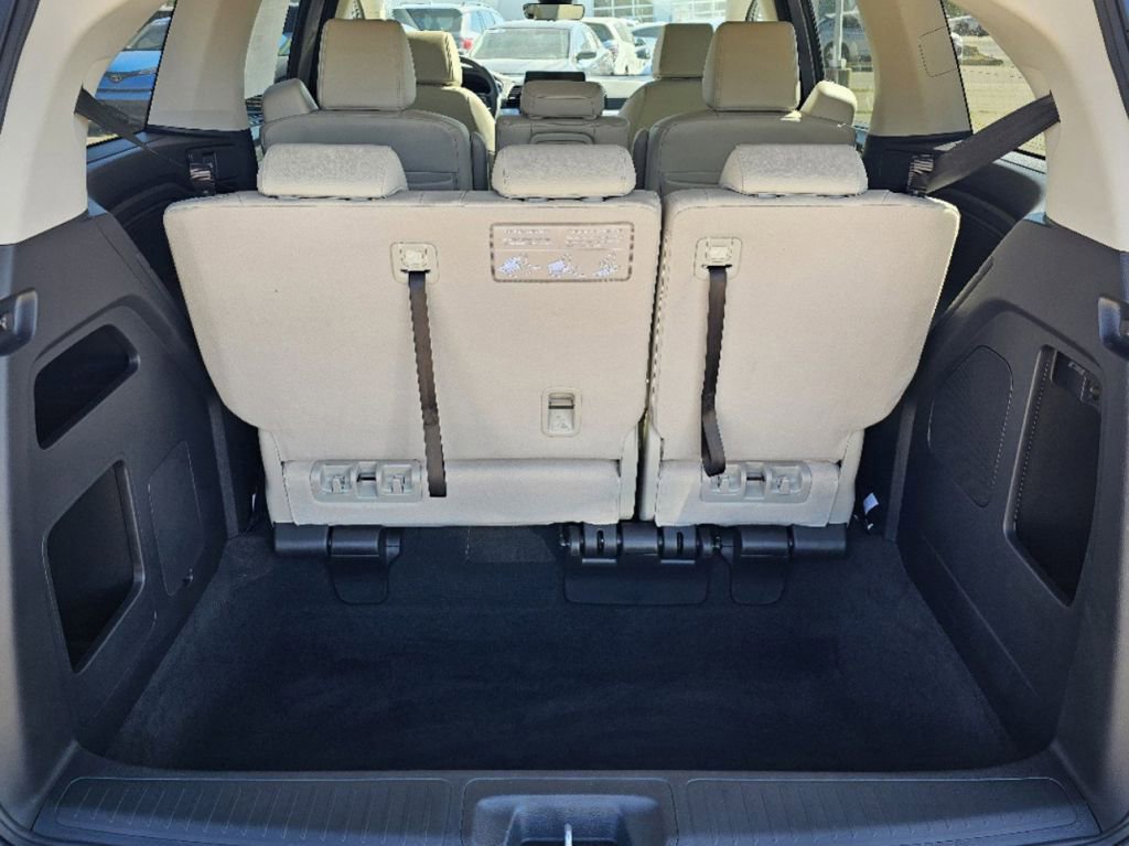 2026 Honda Odyssey EX-L photo 16