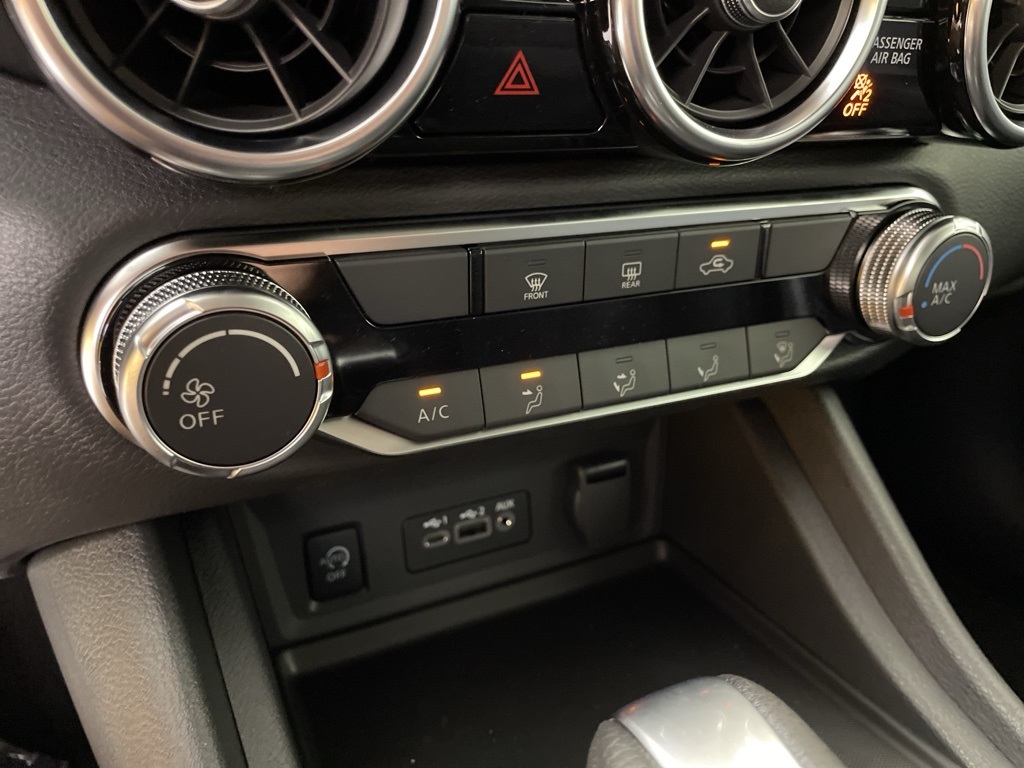 2025 Nissan Sentra SV photo 28