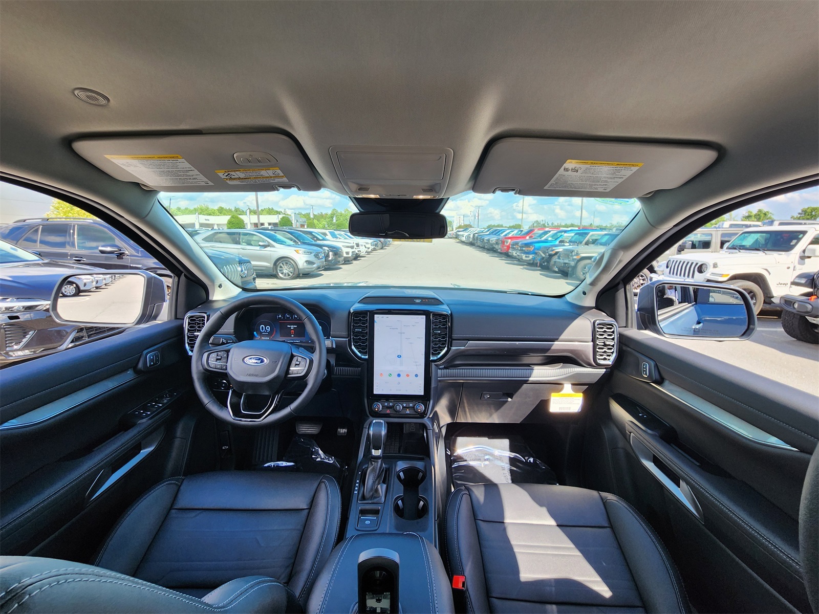 2025 Ford Ranger Lariat photo 13