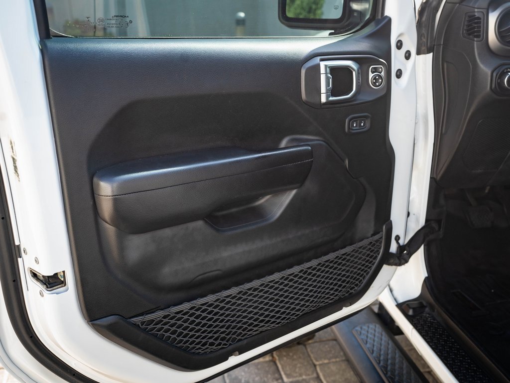 2020 Jeep Gladiator Sport S photo 22