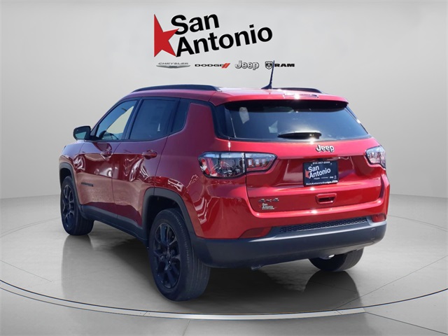 2026 Jeep Compass Latitude photo 4