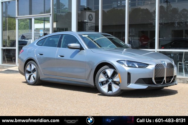 New 2025 Gray BMW eDrive40 image 1