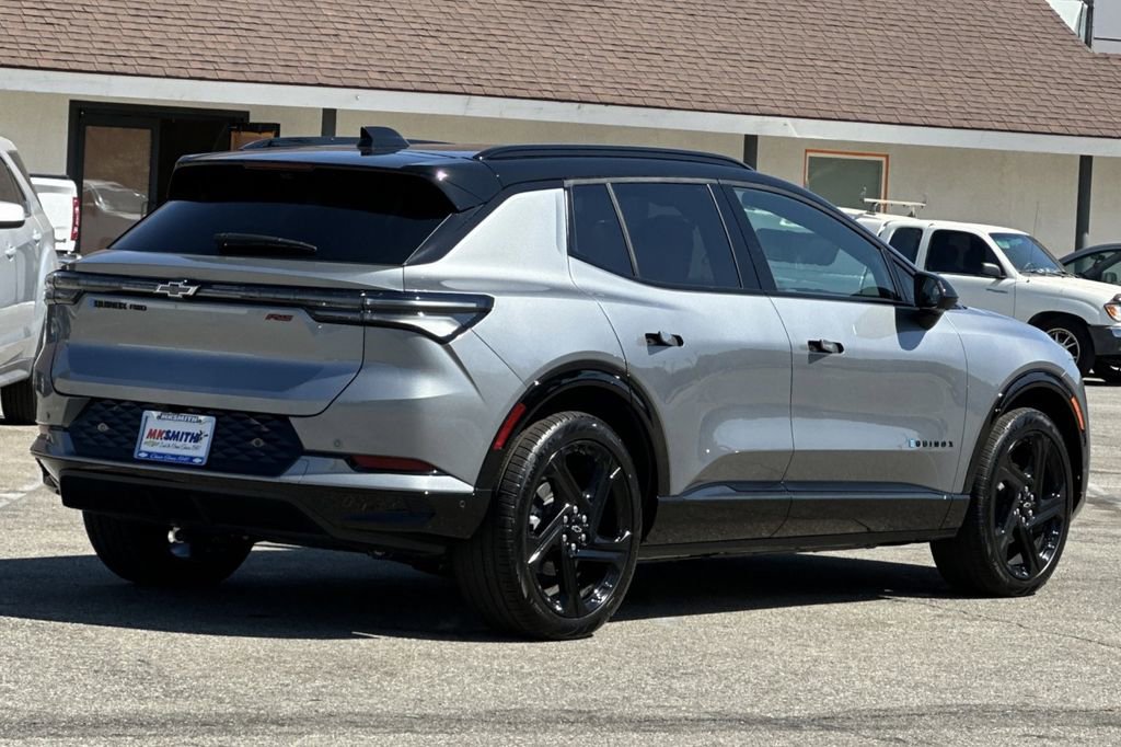 2025 Chevrolet Equinox RS photo 4