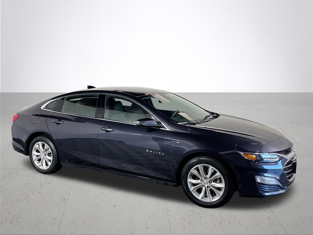 2023 Chevrolet Malibu 1LT photo 4