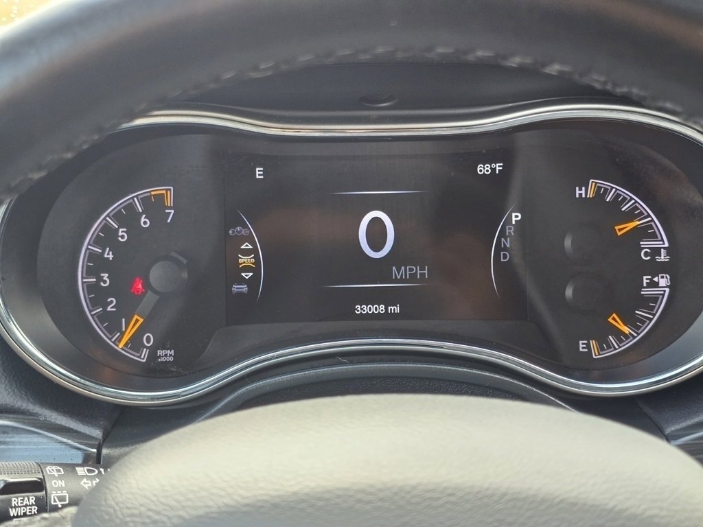 2021 Jeep Grand Cherokee Anniversary Edition photo 19