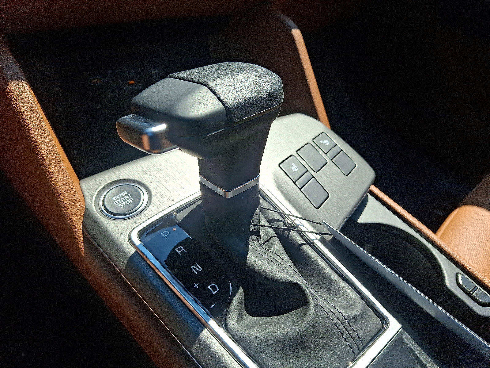 2026 Kia Sportage X-Line photo 5