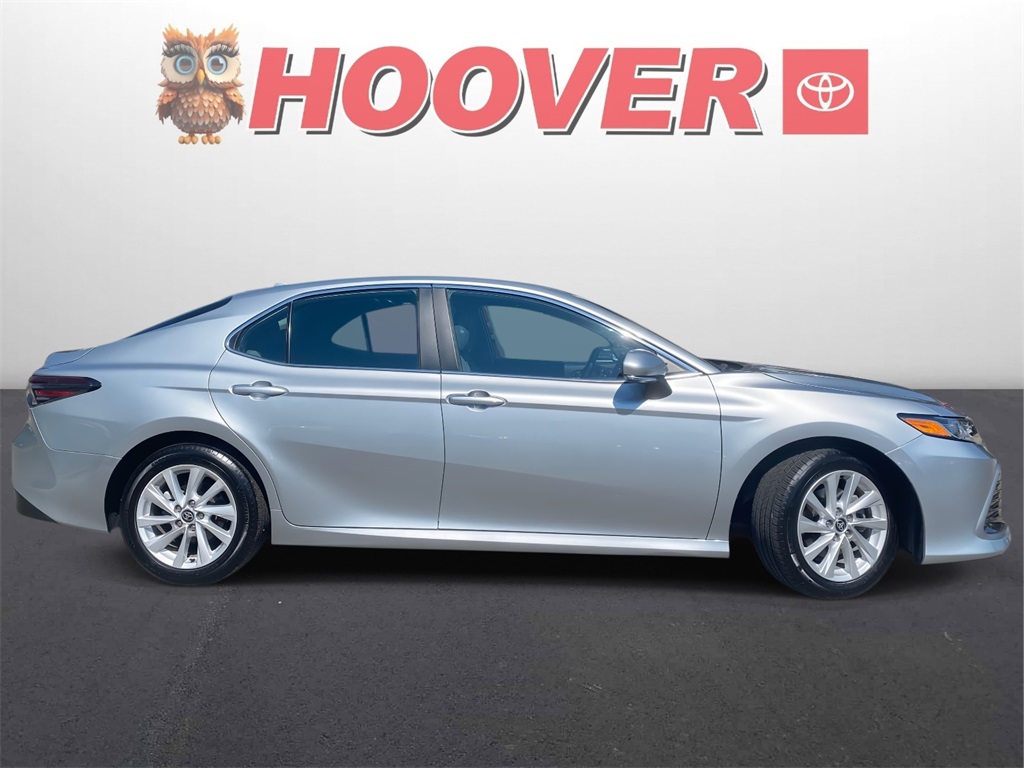 2024 Toyota Camry LE photo 2