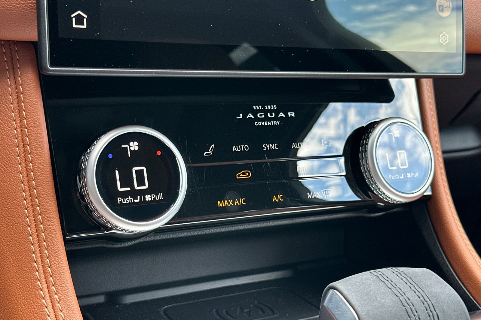 2025 Jaguar F-PACE P400 R-Dynamic S photo 22