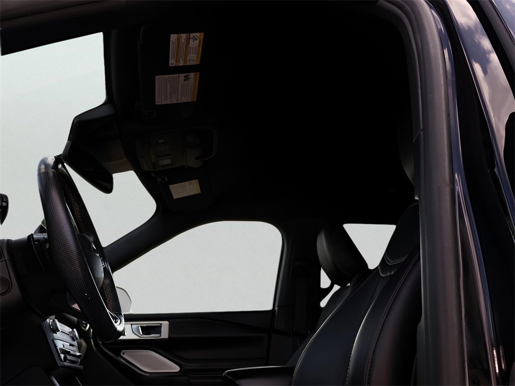 2020 Ford Explorer ST photo 40