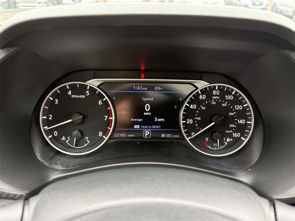2021 Nissan Sentra SR photo 21