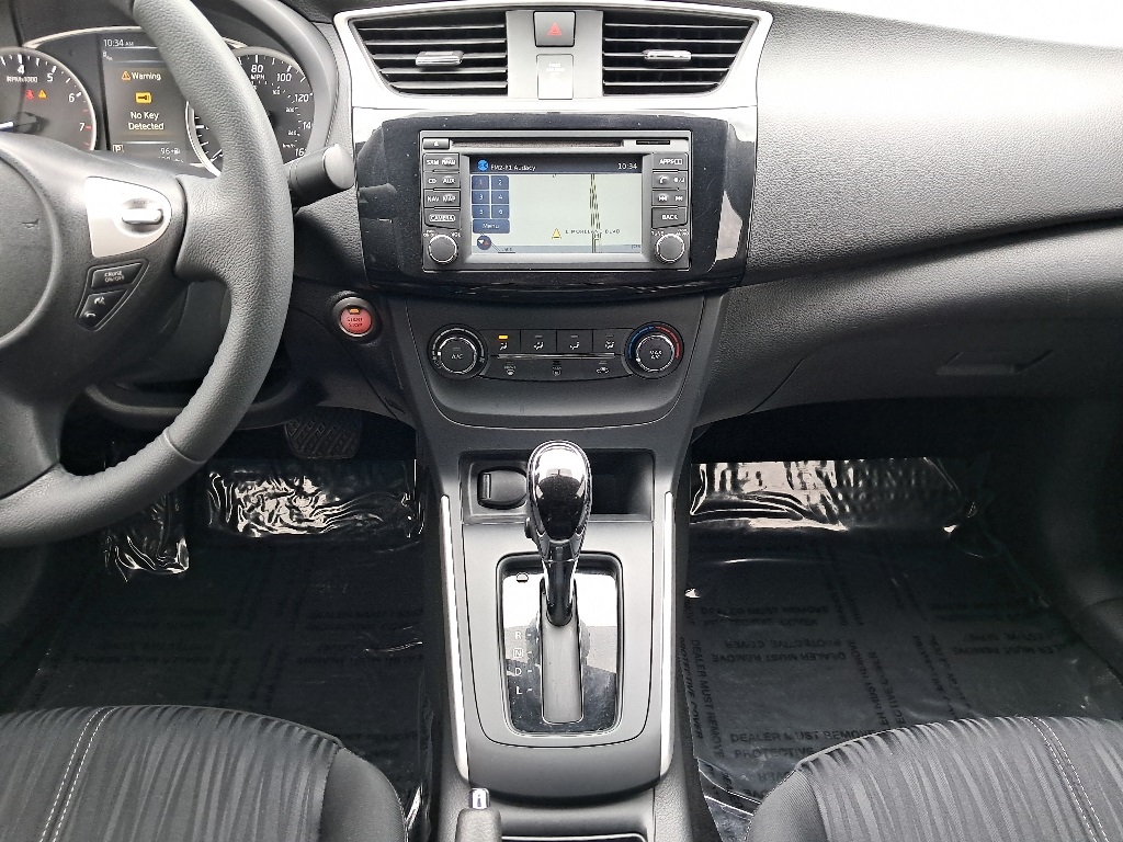 2017 Nissan Sentra photo 16