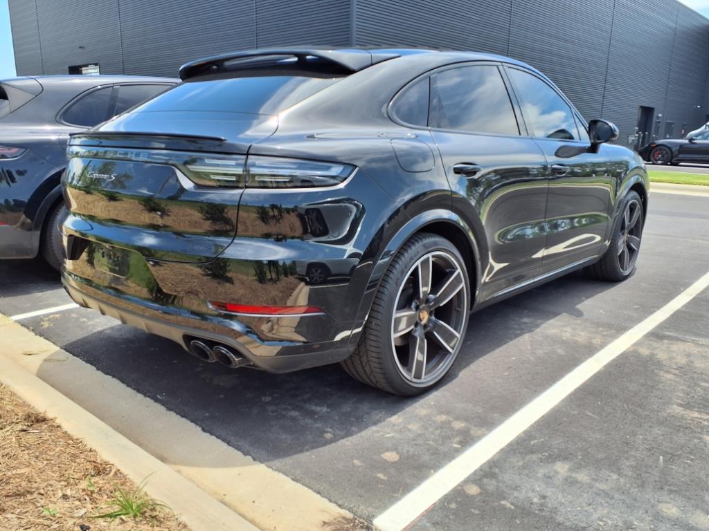 2023 Porsche Cayenne S Platinum Edition photo 6