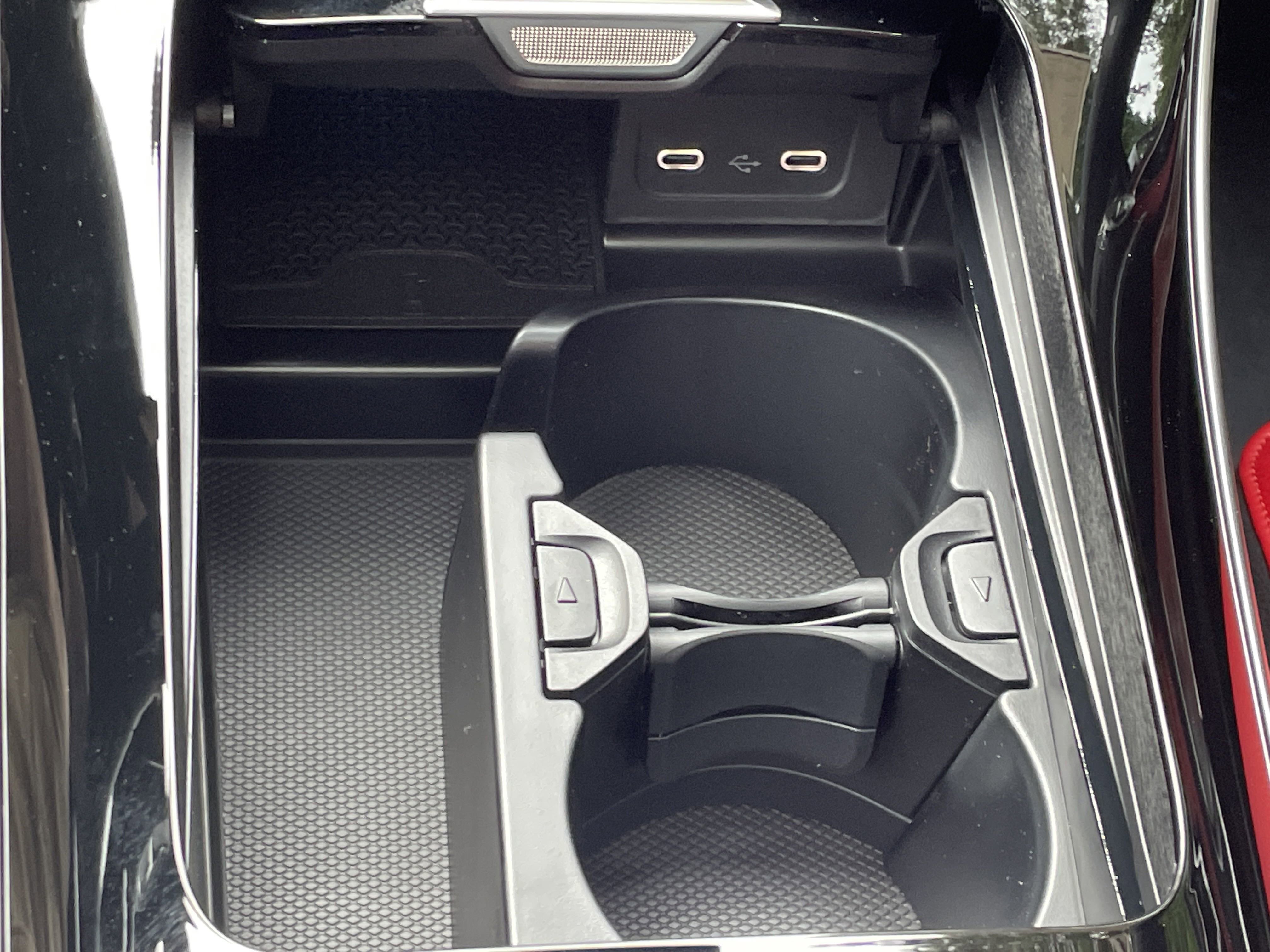 2025 Mercedes Benz C 300 Sedan photo 16