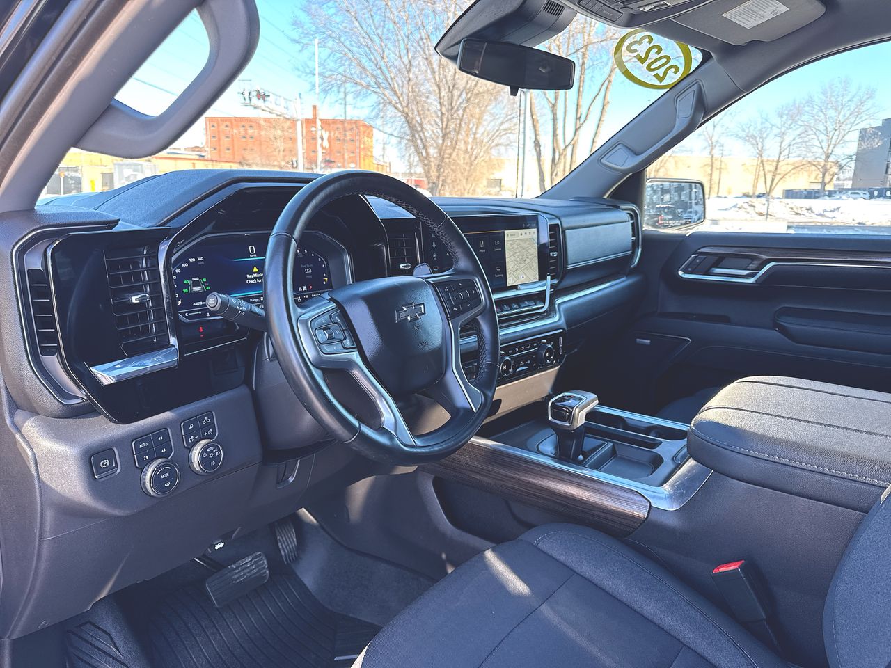 2023 Chevrolet Silverado 1500 LT Trail Boss photo 2