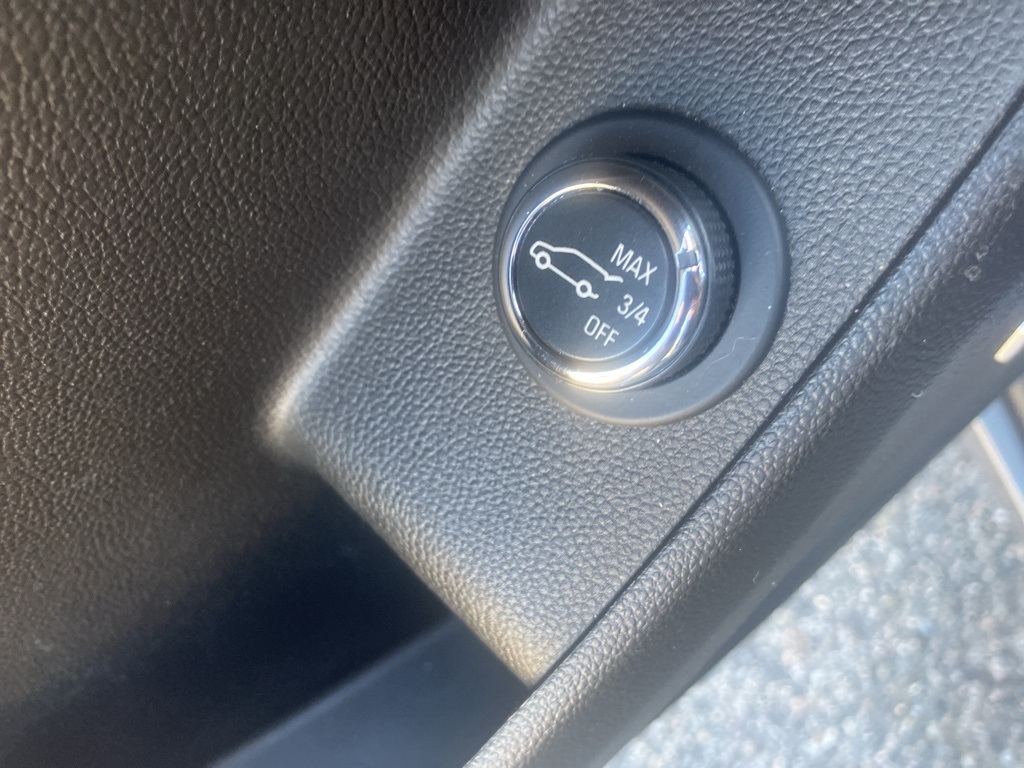 2020 Chevrolet Traverse High Country photo 17