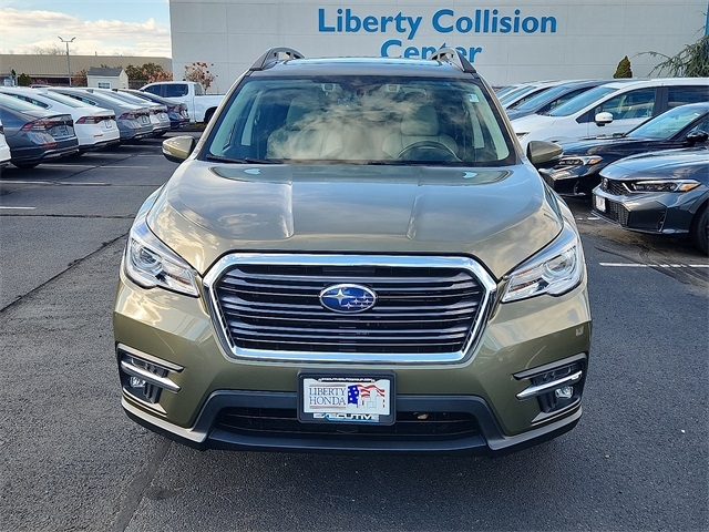 2022 Subaru Ascent Limited photo 2