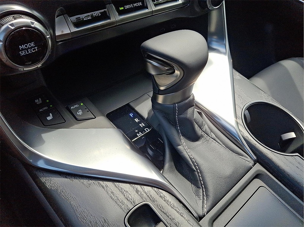 2025 Lexus LX 600 Luxury photo 7