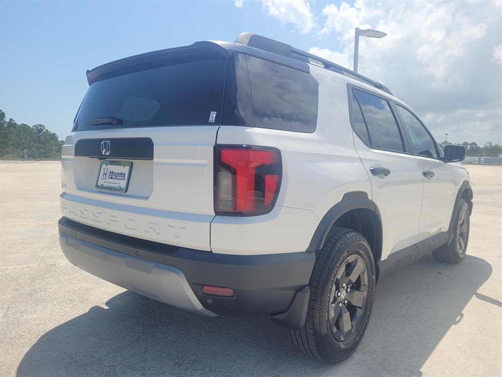 2026 Honda Passport photo 6
