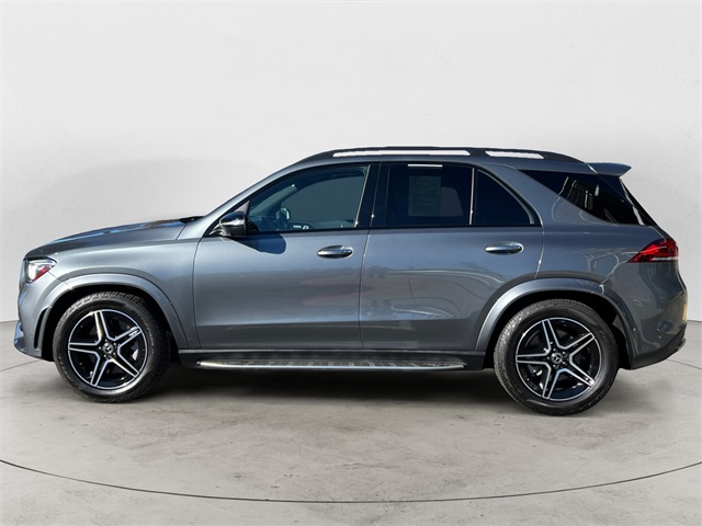 2022 Mercedes Benz GLE 450 4MATIC photo 2