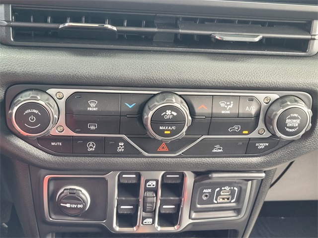 2025 Jeep Wrangler Sport S photo 16