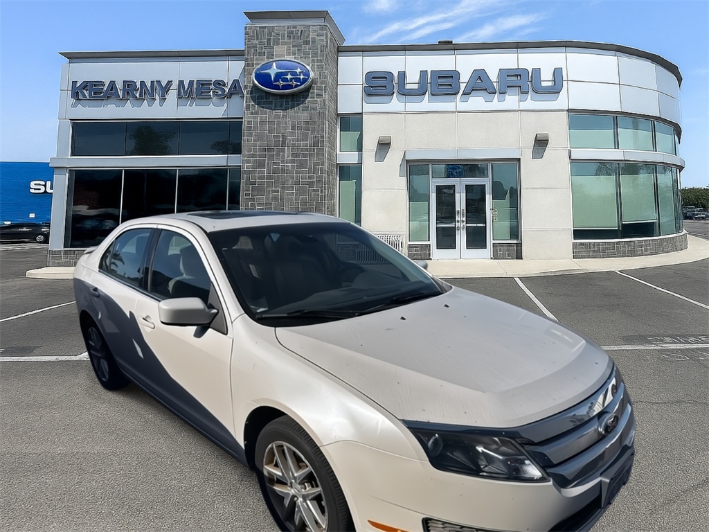 2011 Ford Fusion SEL's photo